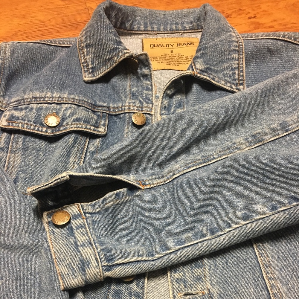 Denim jean jacket men’s small